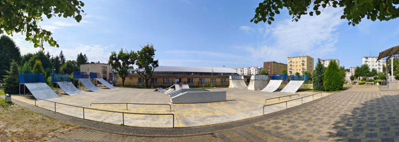 Skate park oraz budynek gospodarczy przy Ogródku Jordanowskim już po remoncie!